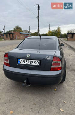 Лифтбек Skoda Superb 2006 в 