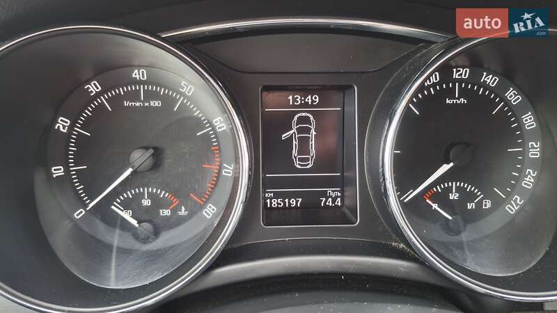 Ліфтбек Skoda Superb 2013 в Софіївській Борщагівці фото 32 Ліфтбек Skoda Superb 2013 в Софіївській Борщагівці