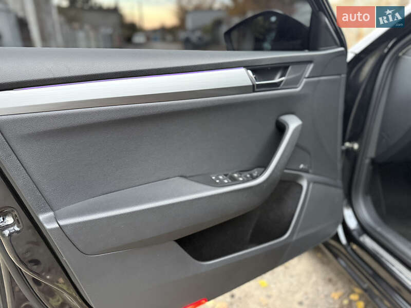 Универсал Skoda Superb 2018 в Киеве фото 13 Универсал Skoda Superb 2018 в Киеве
