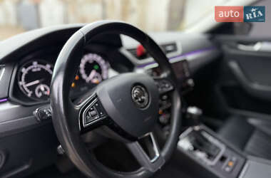 Универсал Skoda Superb 2018 в 