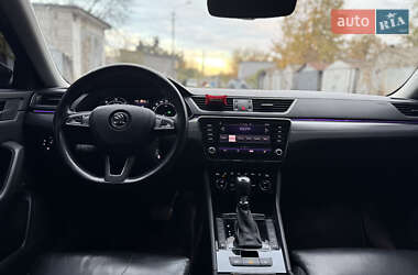 Универсал Skoda Superb 2018 в 