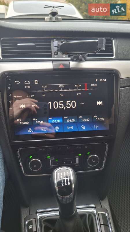 Ліфтбек Skoda Superb 2013 в Софіївській Борщагівці фото 4 Ліфтбек Skoda Superb 2013 в Софіївській Борщагівці