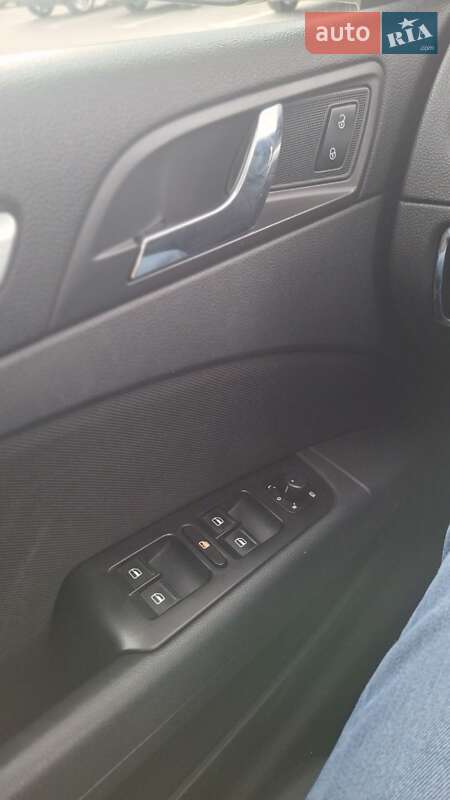 Ліфтбек Skoda Superb 2013 в Софіївській Борщагівці фото 27 Ліфтбек Skoda Superb 2013 в Софіївській Борщагівці