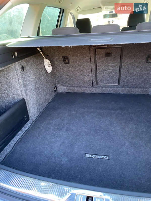 Універсал Skoda Superb 2014 в Коростені