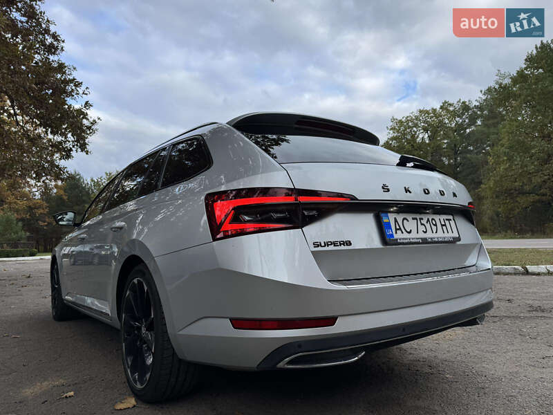 Универсал Skoda Superb 2021 в Луцке