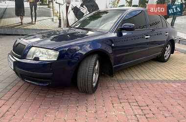 Лифтбек Skoda Superb 2002 в Одессе