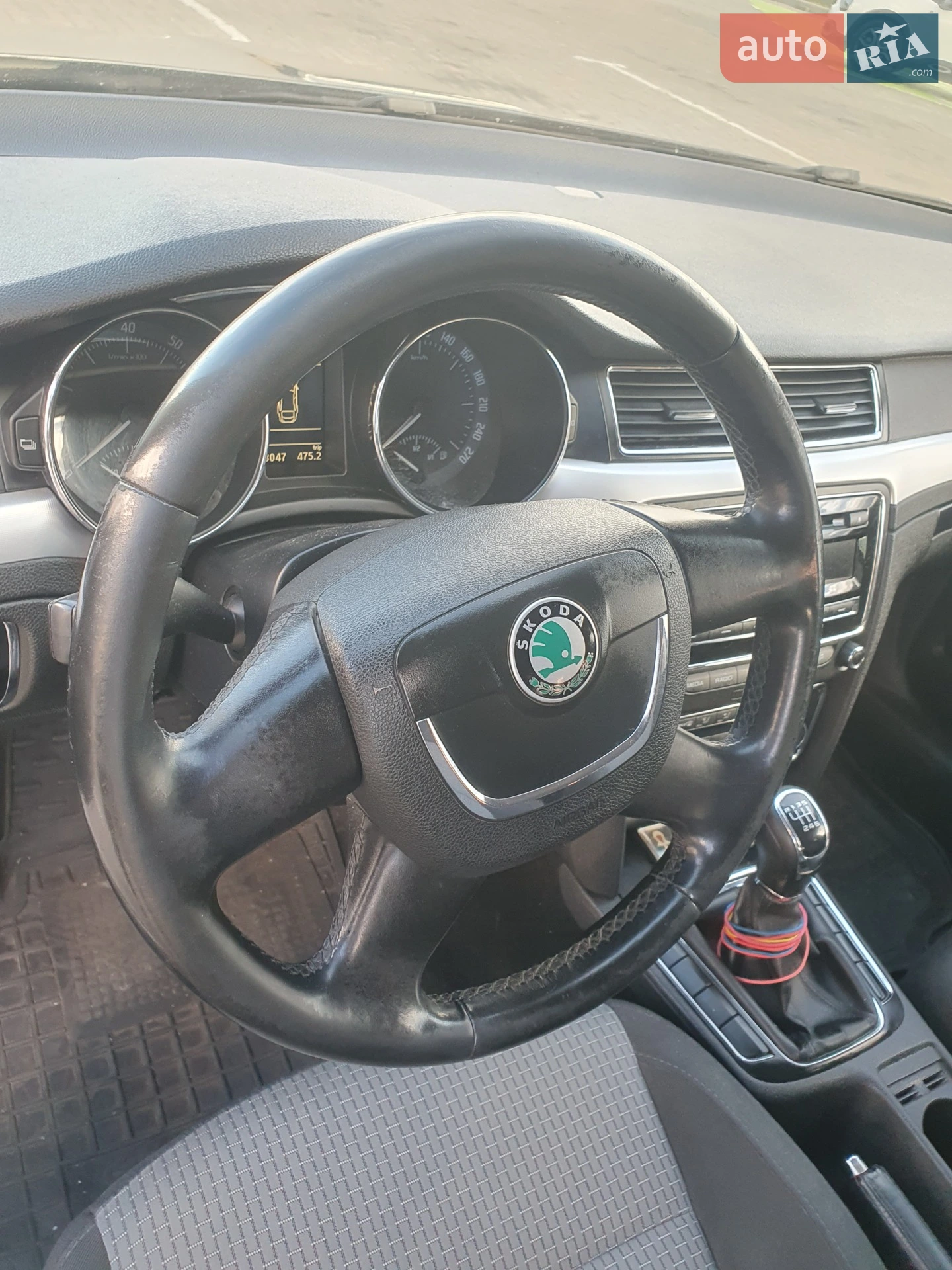 2010 Skoda Superb - мініатюра 16