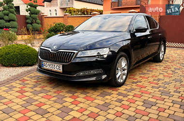 Лифтбек Skoda Superb 2022 в Мукачево