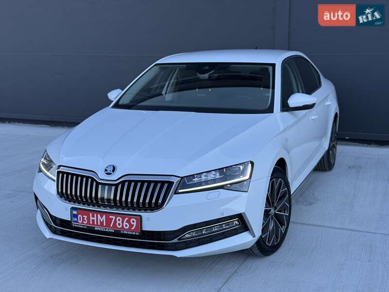 Ліфтбек Skoda Superb 2022 в Києві