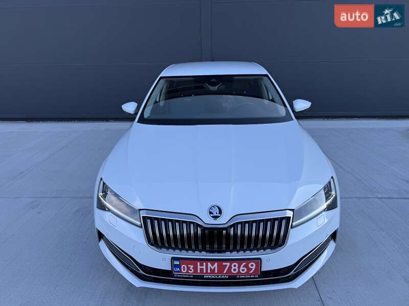 Ліфтбек Skoda Superb 2022 в Києві