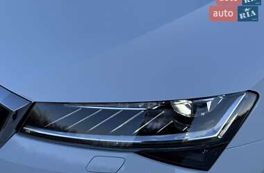 Лифтбек Skoda Superb 2022 в 