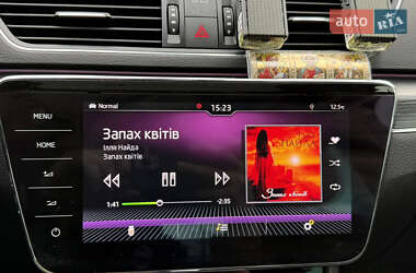 Лифтбек Skoda Superb 2019 в 