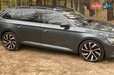 Універсал Skoda Superb 2018 в  фото 2 Універсал Skoda Superb 2018 в