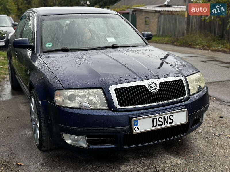 Лифтбек Skoda Superb 2003 в Киеве