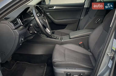 Універсал Skoda Superb 2020 в 