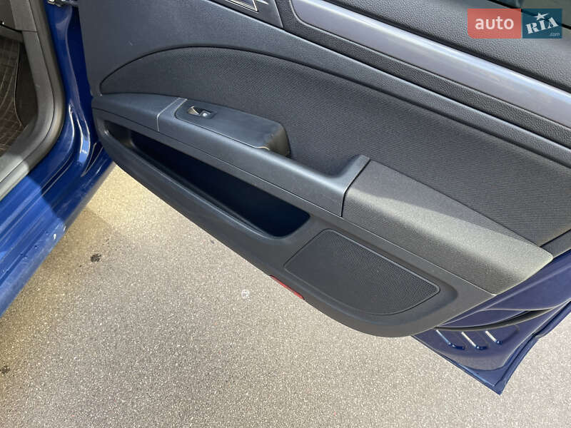 Універсал Skoda Superb 2014 в Києві