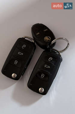 Универсал Skoda Superb 2013 в 