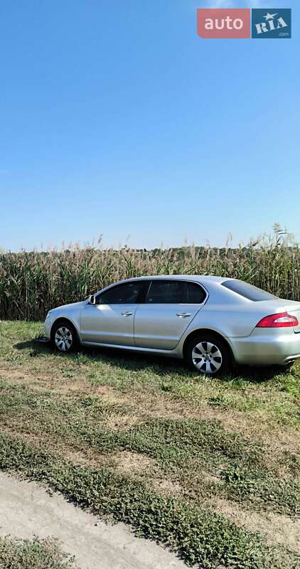 Ліфтбек Skoda Superb 2011 в Великій Олександрівці