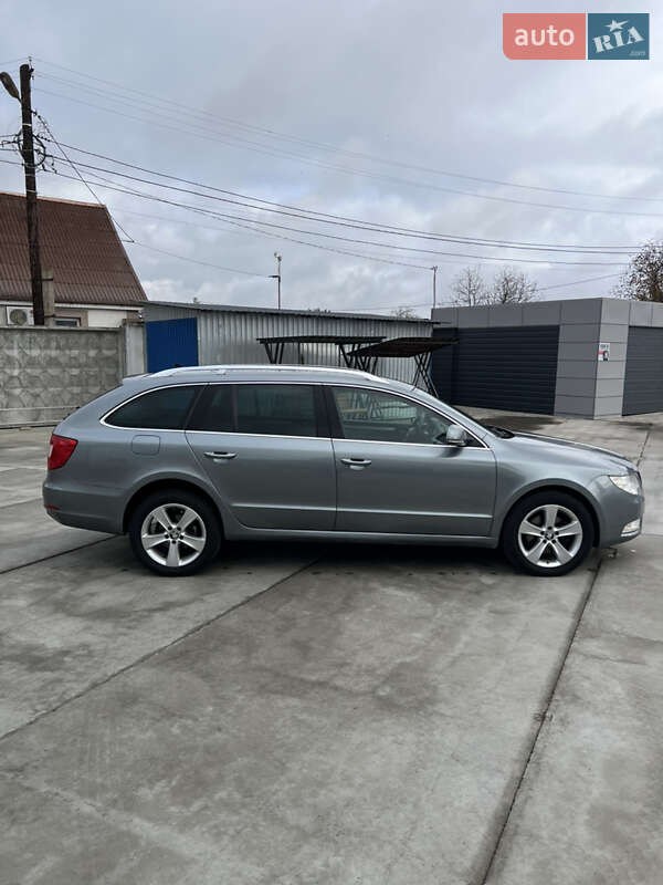 Универсал Skoda Superb 2010 в Белой Церкви