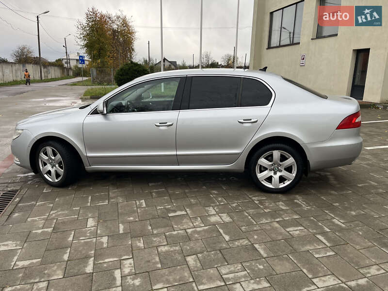Лифтбек Skoda Superb 2010 в Стрые фото 7 Лифтбек Skoda Superb 2010 в Стрые