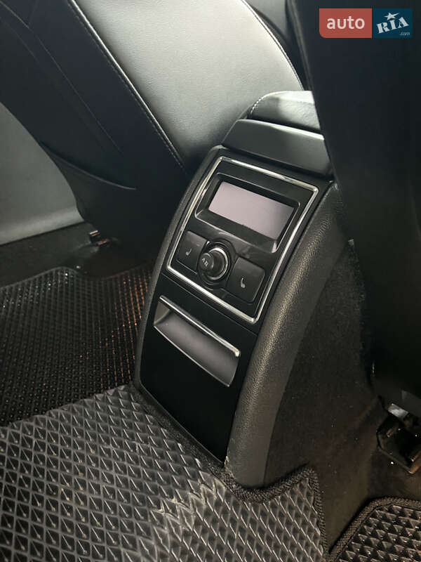 Лифтбек Skoda Superb 2010 в Стрые фото 18 Лифтбек Skoda Superb 2010 в Стрые