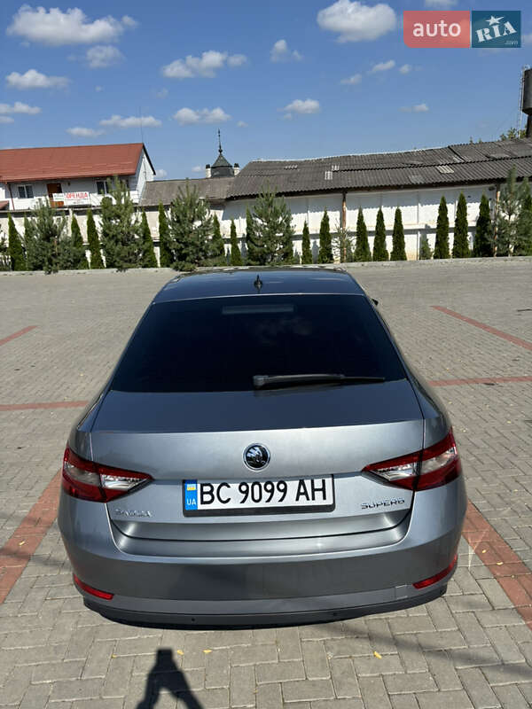 Ліфтбек Skoda Superb 2016 в Золочеві фото 9 Ліфтбек Skoda Superb 2016 в Золочеві