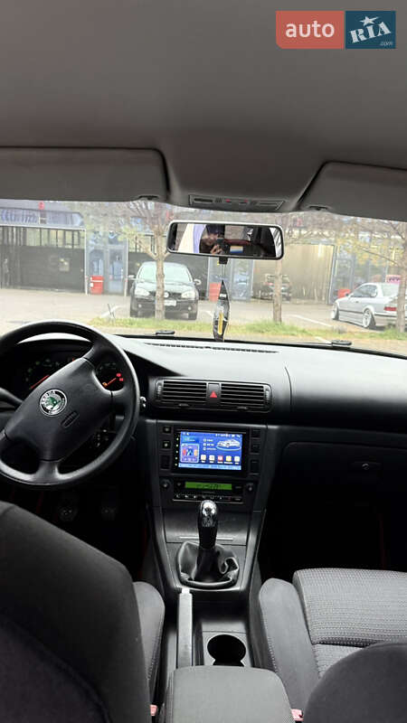 Лифтбек Skoda Superb 2002 в Ровно фото 23 Лифтбек Skoda Superb 2002 в Ровно