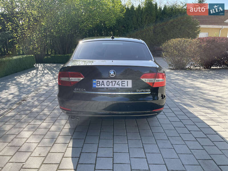 Лифтбек Skoda Superb 2013 в Киеве