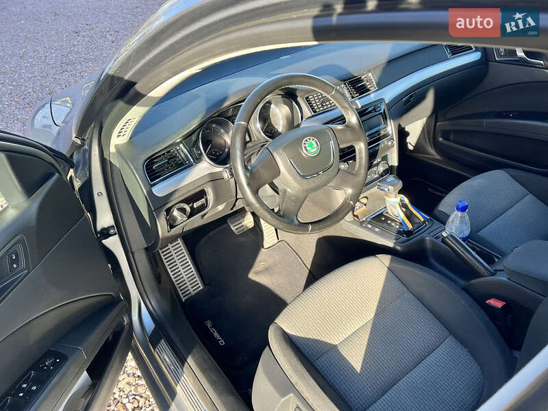 Ліфтбек Skoda Superb 2012 в Києві
