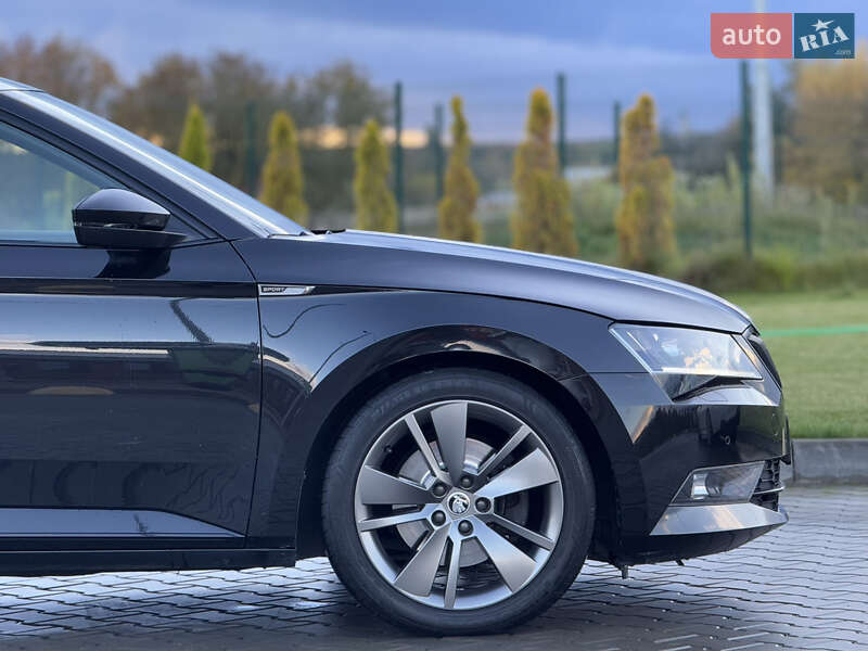 Ліфтбек Skoda Superb 2017 в Луцьку