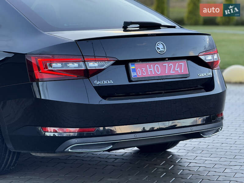 Ліфтбек Skoda Superb 2017 в Луцьку