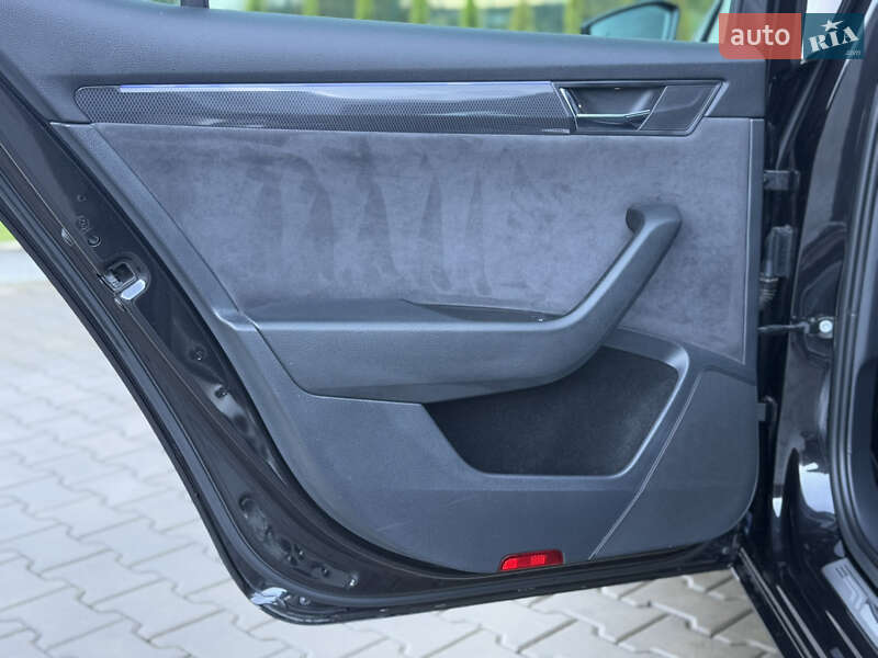 Ліфтбек Skoda Superb 2017 в Луцьку