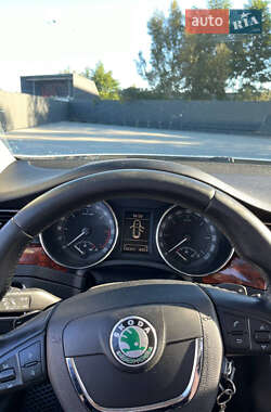 Универсал Skoda Superb 2011 в 