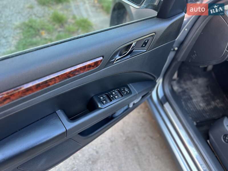 Универсал Skoda Superb 2012 в Каменец-Подольском