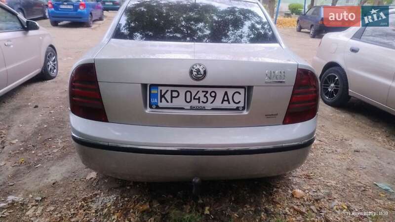 Лифтбек Skoda Superb 2006 в Запорожье