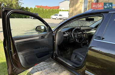 Універсал Skoda Superb 2014 в  фото 44 Універсал Skoda Superb 2014 в