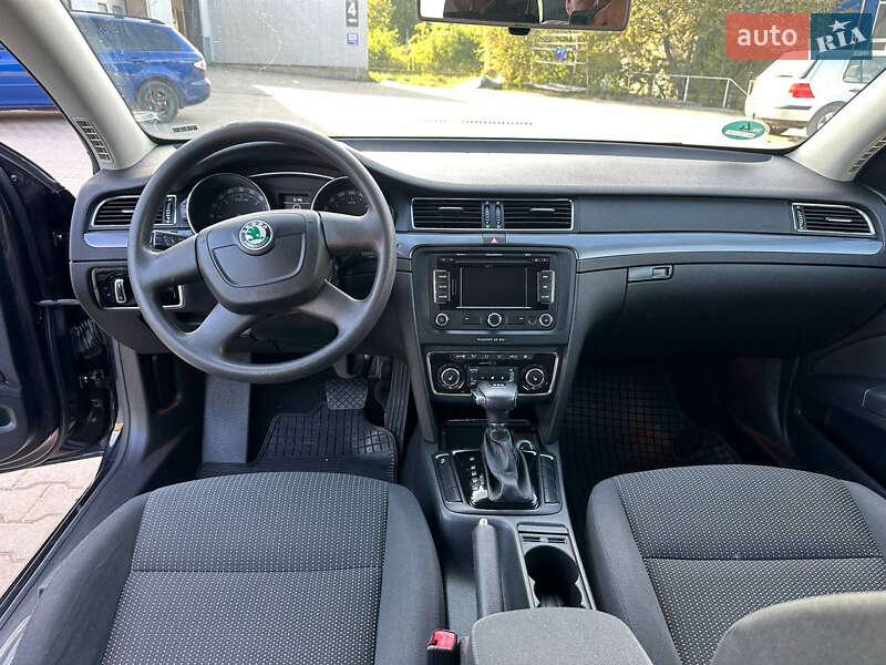 Универсал Skoda Superb 2011 в Бучаче фото 18 Универсал Skoda Superb 2011 в Бучаче