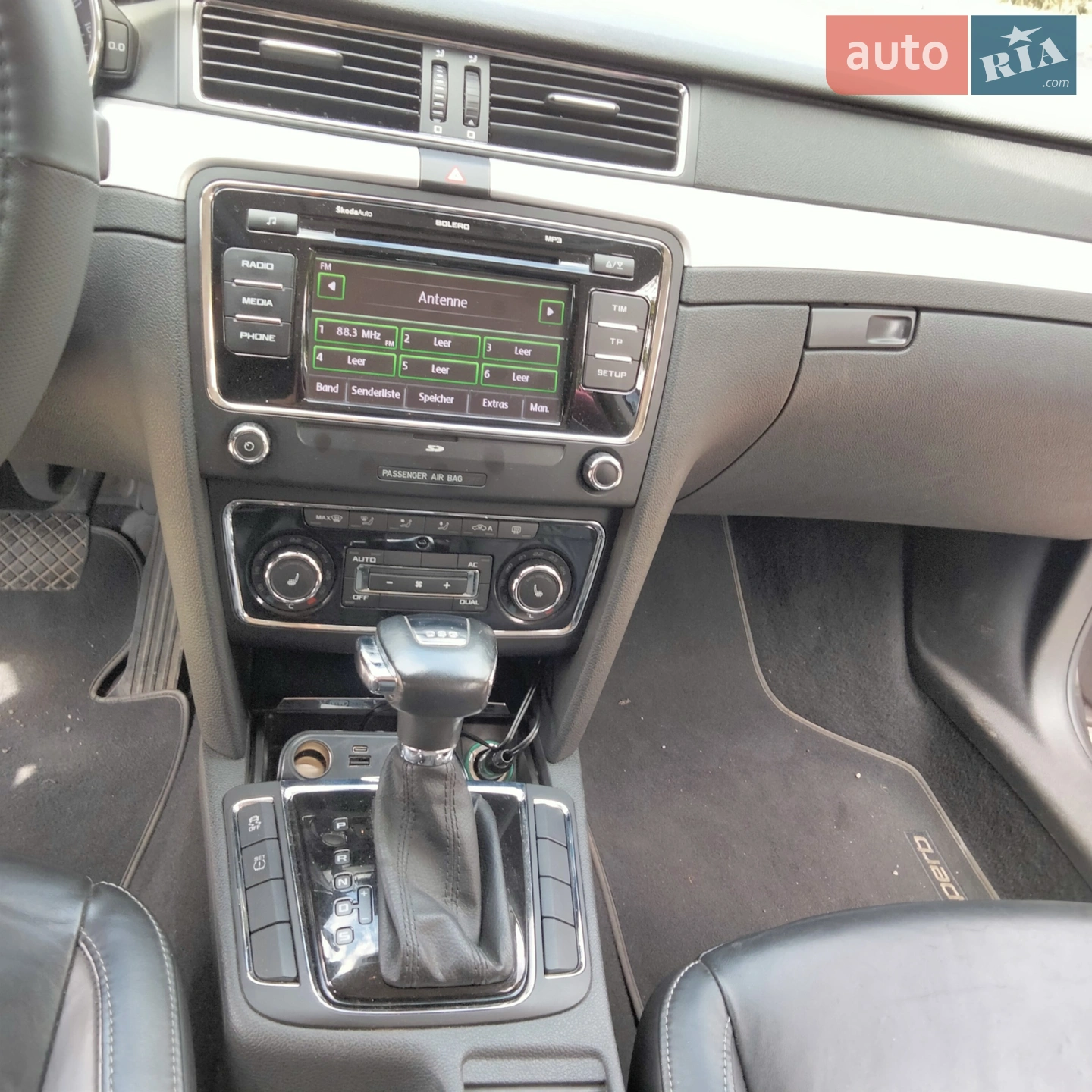 2010 Skoda Superb - мініатюра 20