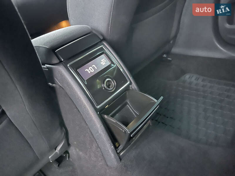 Універсал Skoda Superb 2012 в Рівному