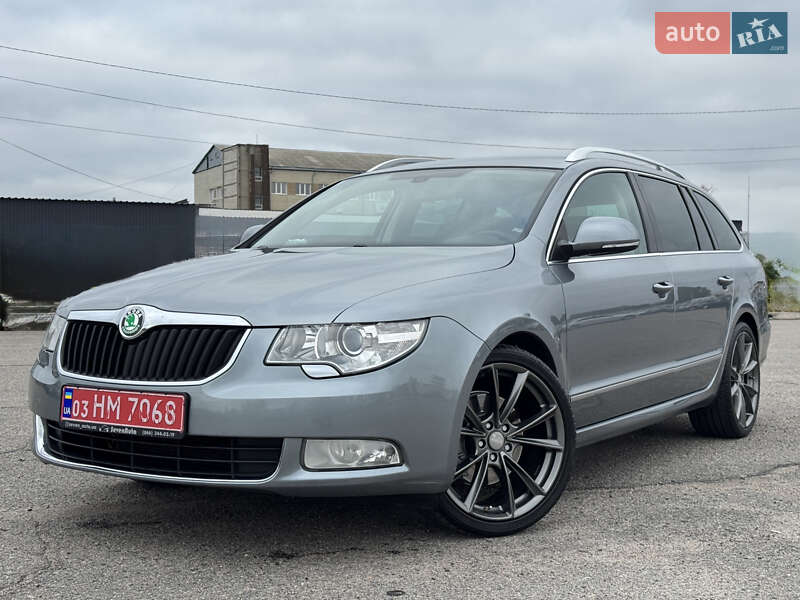 Skoda Superb 2011