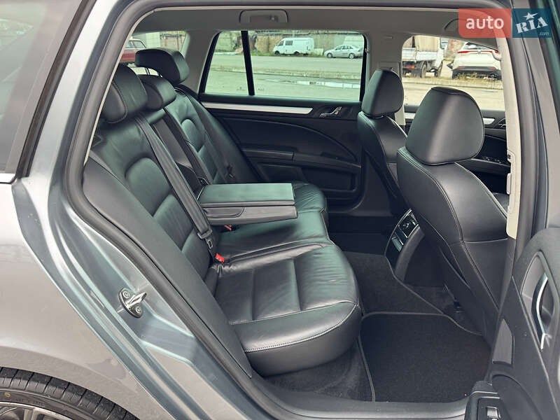 Универсал Skoda Superb 2011 в Белой Церкви