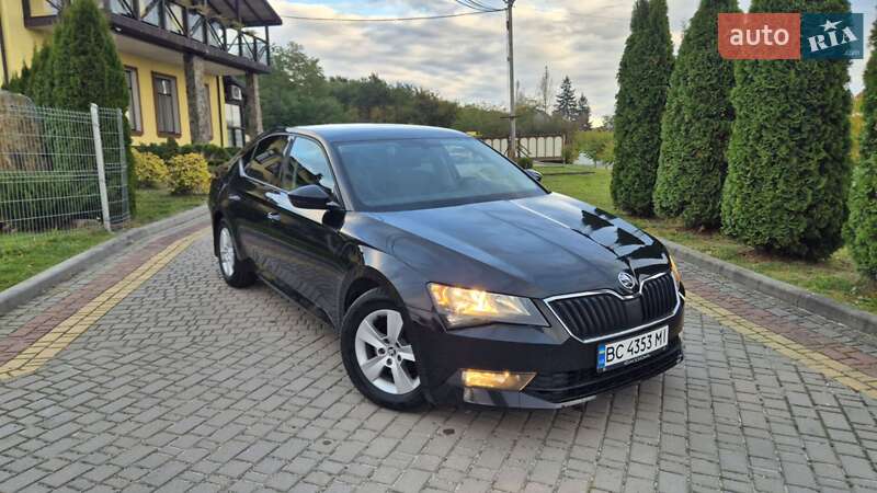 Лифтбек Skoda Superb 2016 в Львове фото 6 Лифтбек Skoda Superb 2016 в Львове