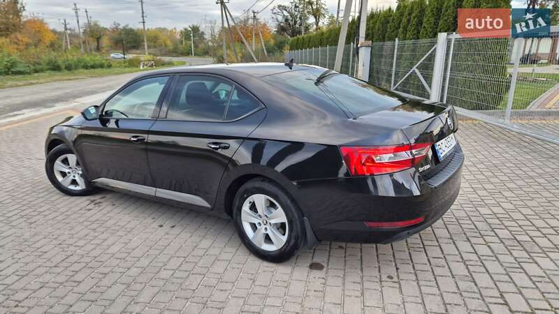 Лифтбек Skoda Superb 2016 в Львове фото 28 Лифтбек Skoda Superb 2016 в Львове