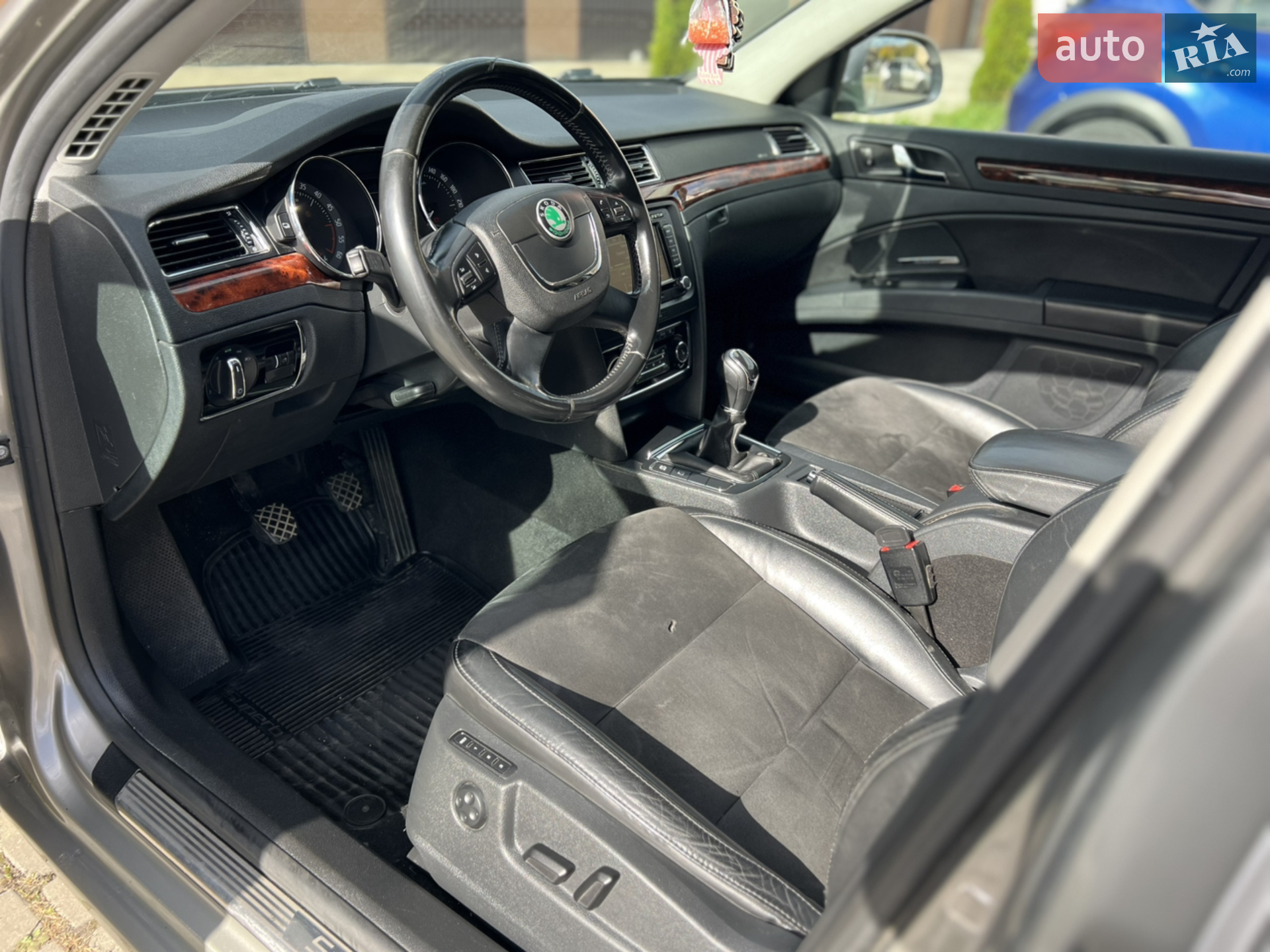2012 Skoda Superb - мініатюра 24