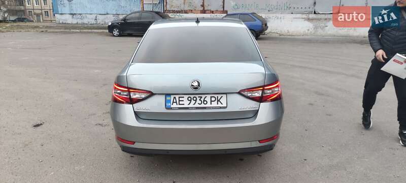 Лифтбек Skoda Superb 2015 в Кривом Роге фото 6 Лифтбек Skoda Superb 2015 в Кривом Роге