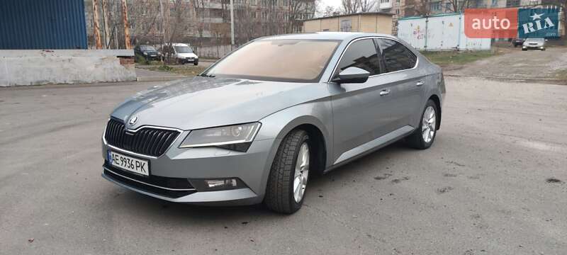 Лифтбек Skoda Superb 2015 в Кривом Роге фото 10 Лифтбек Skoda Superb 2015 в Кривом Роге
