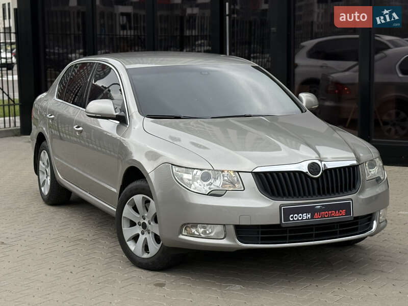 Ліфтбек Skoda Superb 2012 в Києві