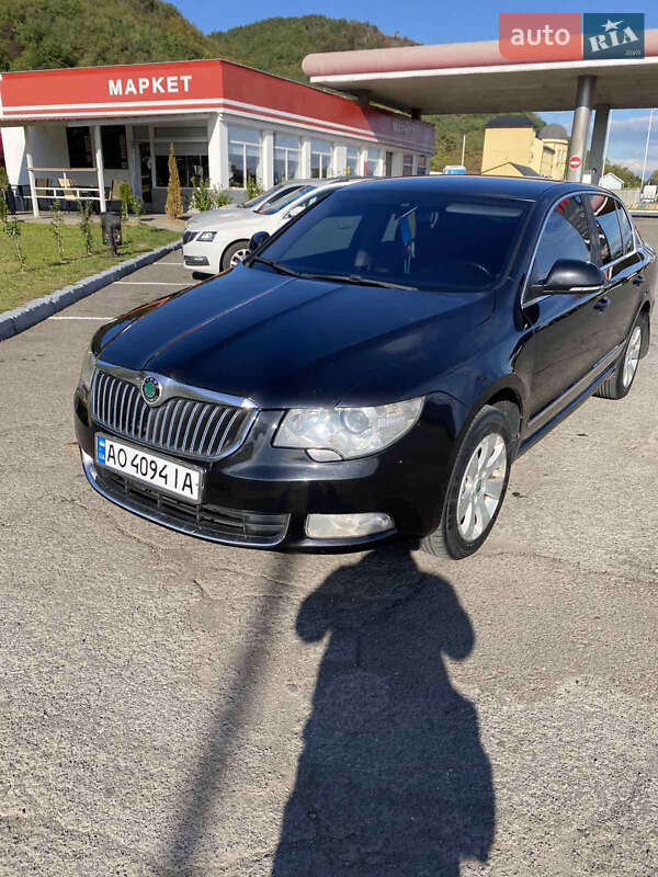 Лифтбек Skoda Superb 2011 в Мукачево фото 5 Лифтбек Skoda Superb 2011 в Мукачево
