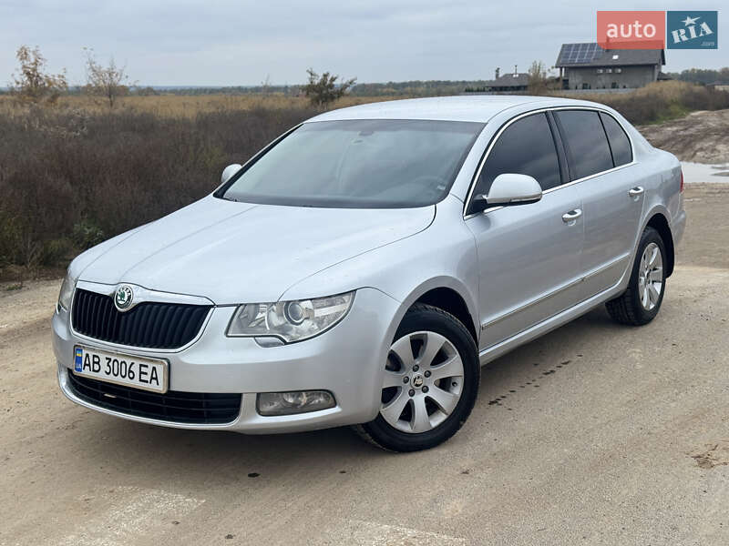 Лифтбек Skoda Superb 2013 в Киеве