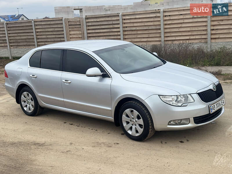 Лифтбек Skoda Superb 2013 в Киеве